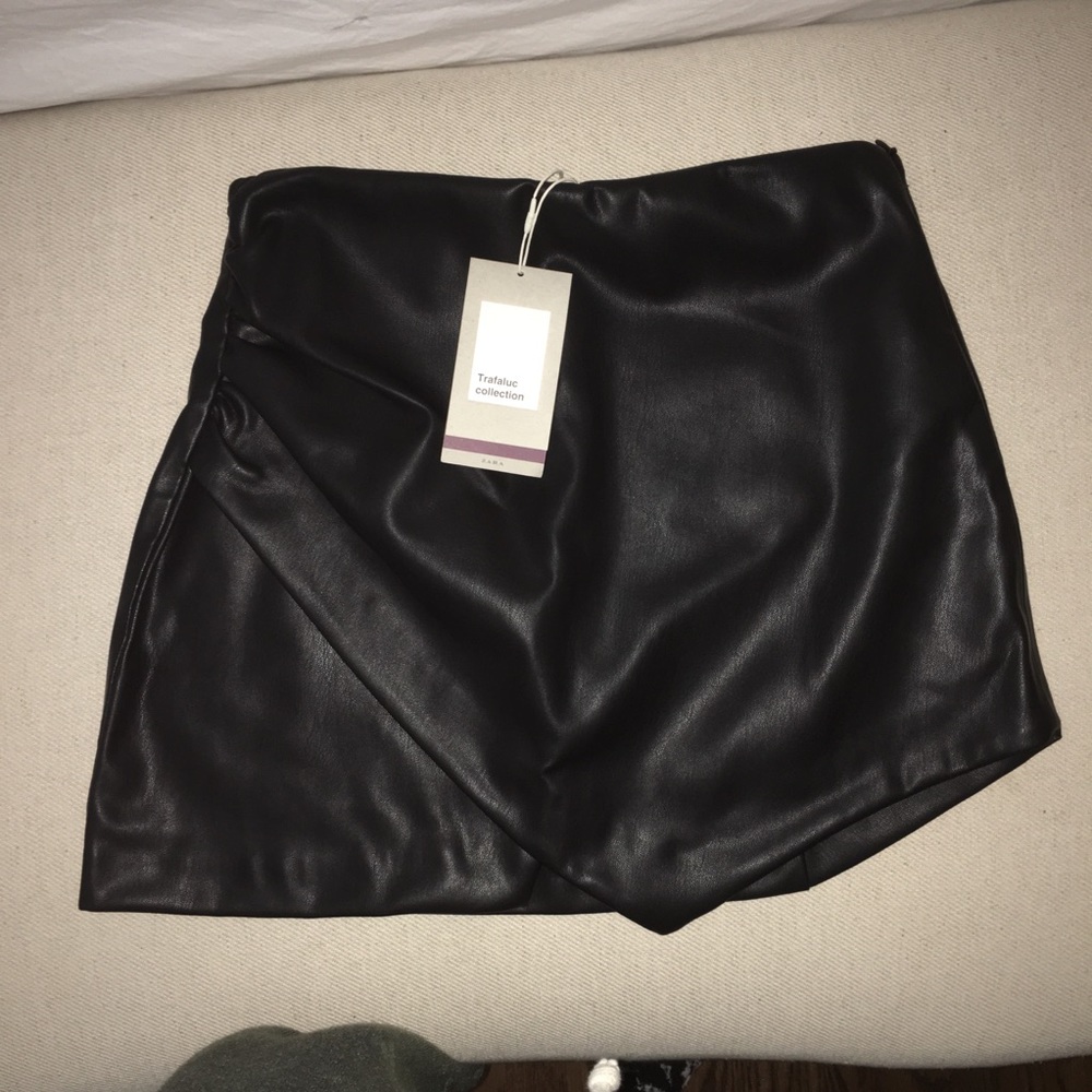 zara asymetrical leather skirt